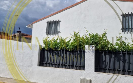 Venta de chalet en Yuncos