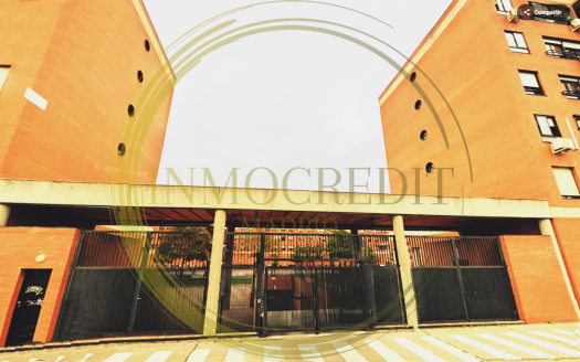 Piso en venta en CL Gazaperas